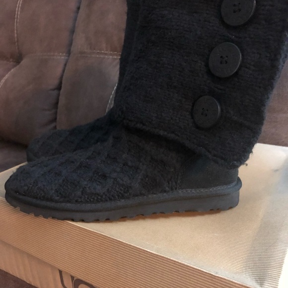 COPY - Ugg Lattice Cardy Boots - Picture 5 of 8